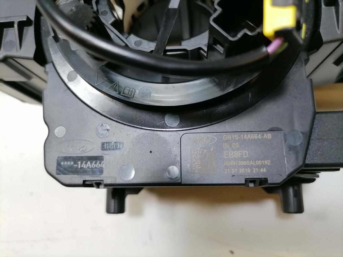 Ford Fiesta MK7 original Schleifring Kombischalter Bj.2019